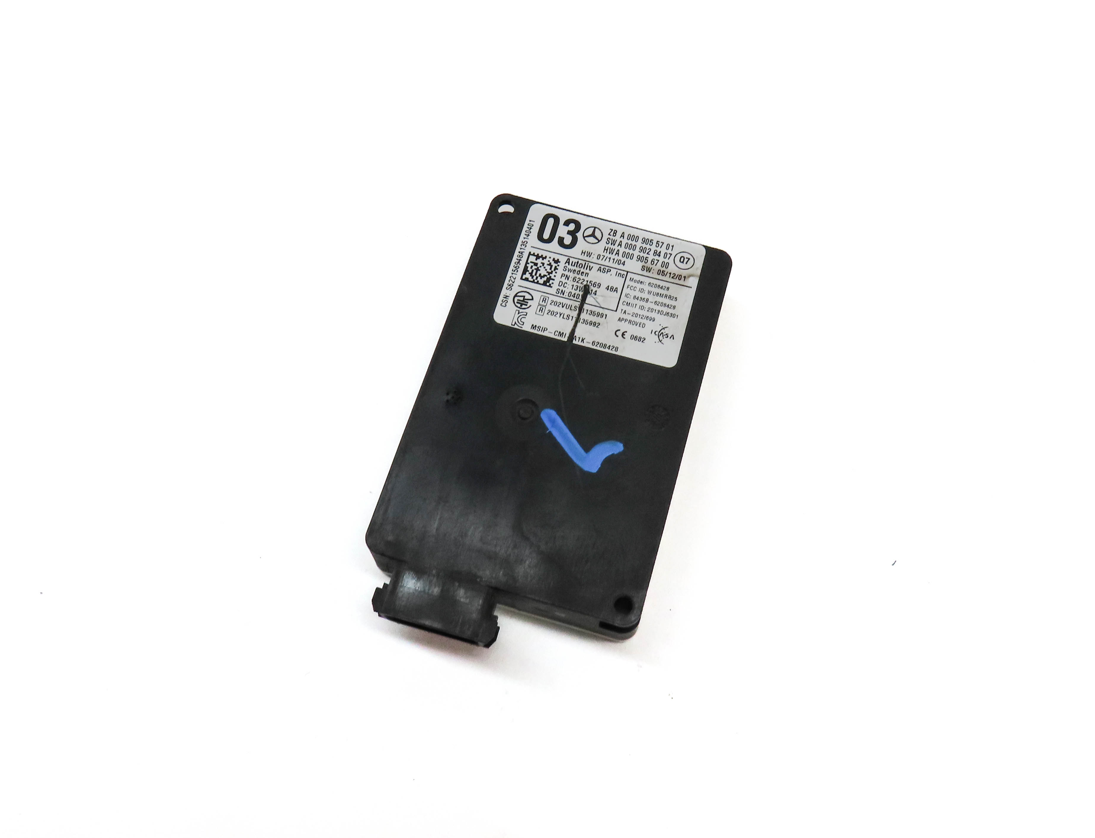 2014 MERCEDES GL350 GL450 GL550 GL63 CLS550 (C218 X166) BLIND SPOT RADAR MODULE — exact item pictured